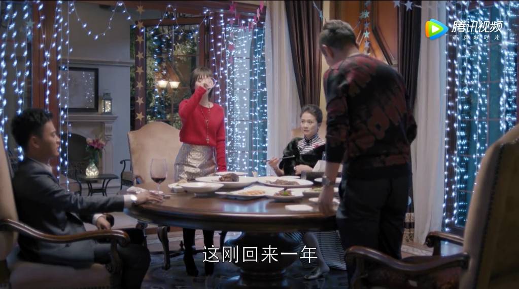 《欢乐颂2》五美齐聚!我只关心安迪和小包总在沙滩上的那些事儿!